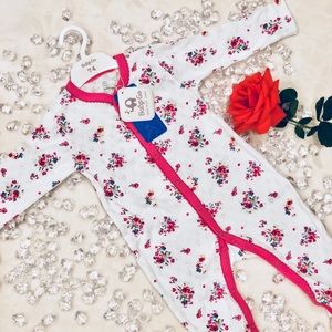 Baby bodysuit